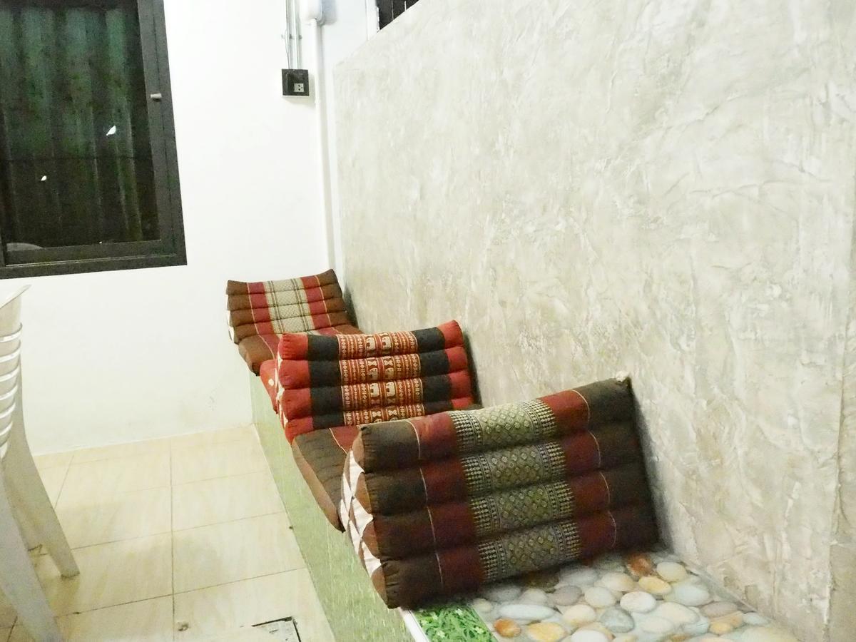 Lotto Hotel Rayong Bagian luar foto