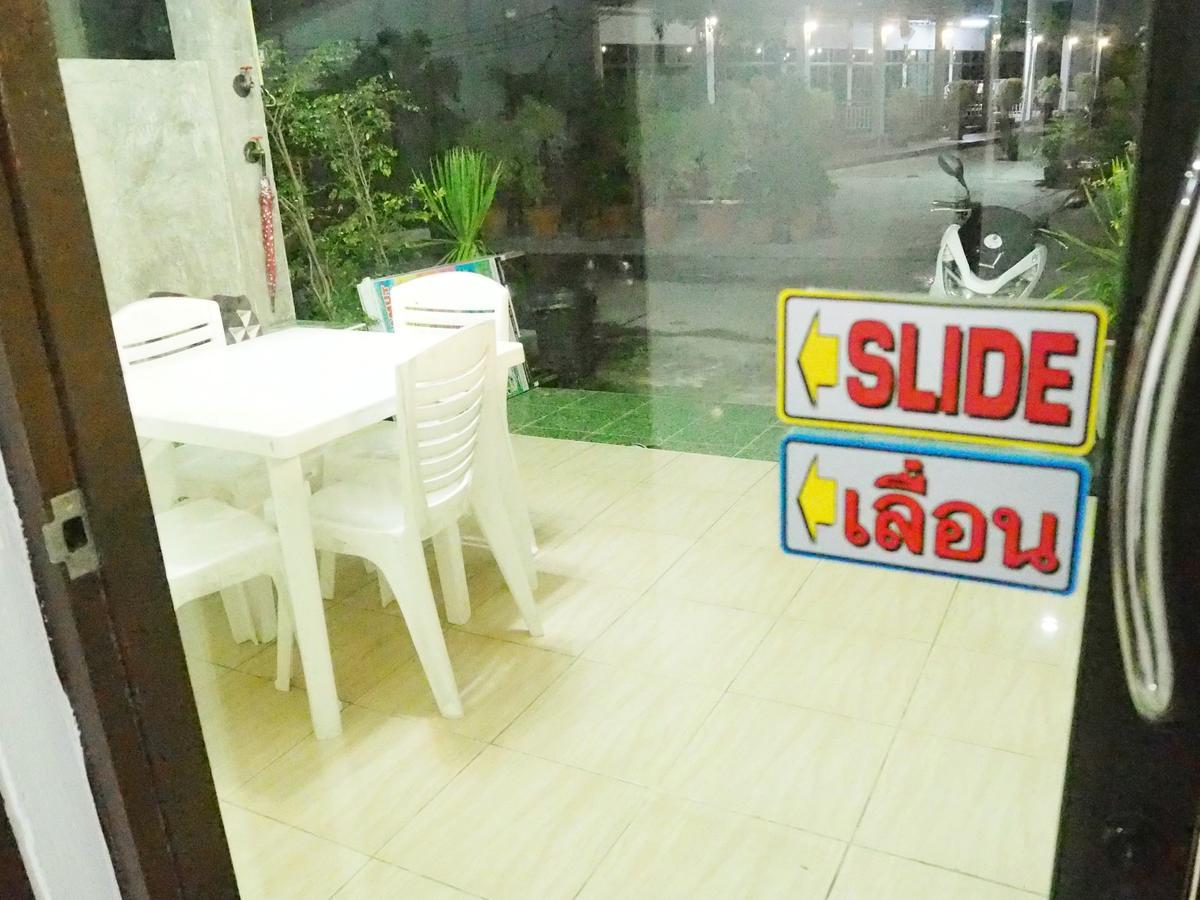 Lotto Hotel Rayong Bagian luar foto